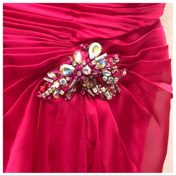 Blush Prom formal wear magenta strapless 10 - Picture 4 of 5